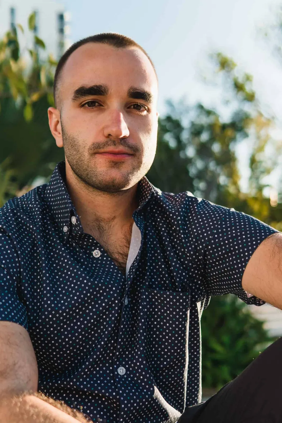 Dating profile portrait in Miami