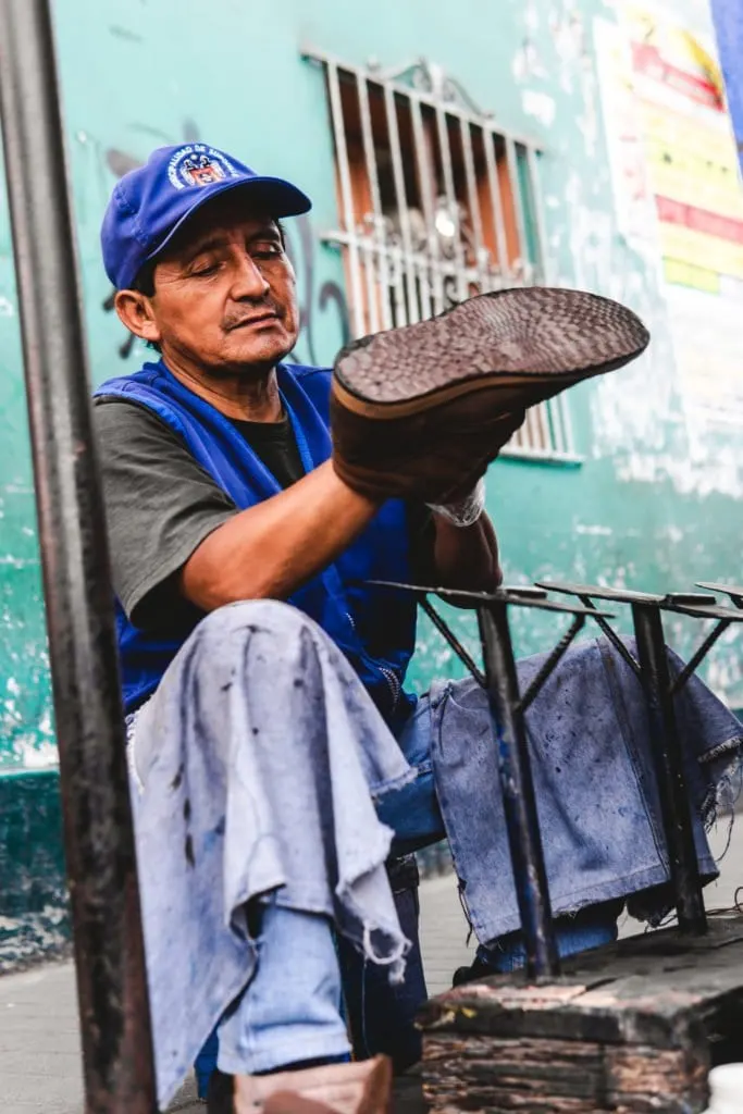 Worker in Peru photographed for Gonzalo's strangers project